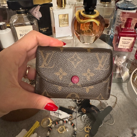 Louis Vuitton Wallet/Card holder - Picture 4 of 10